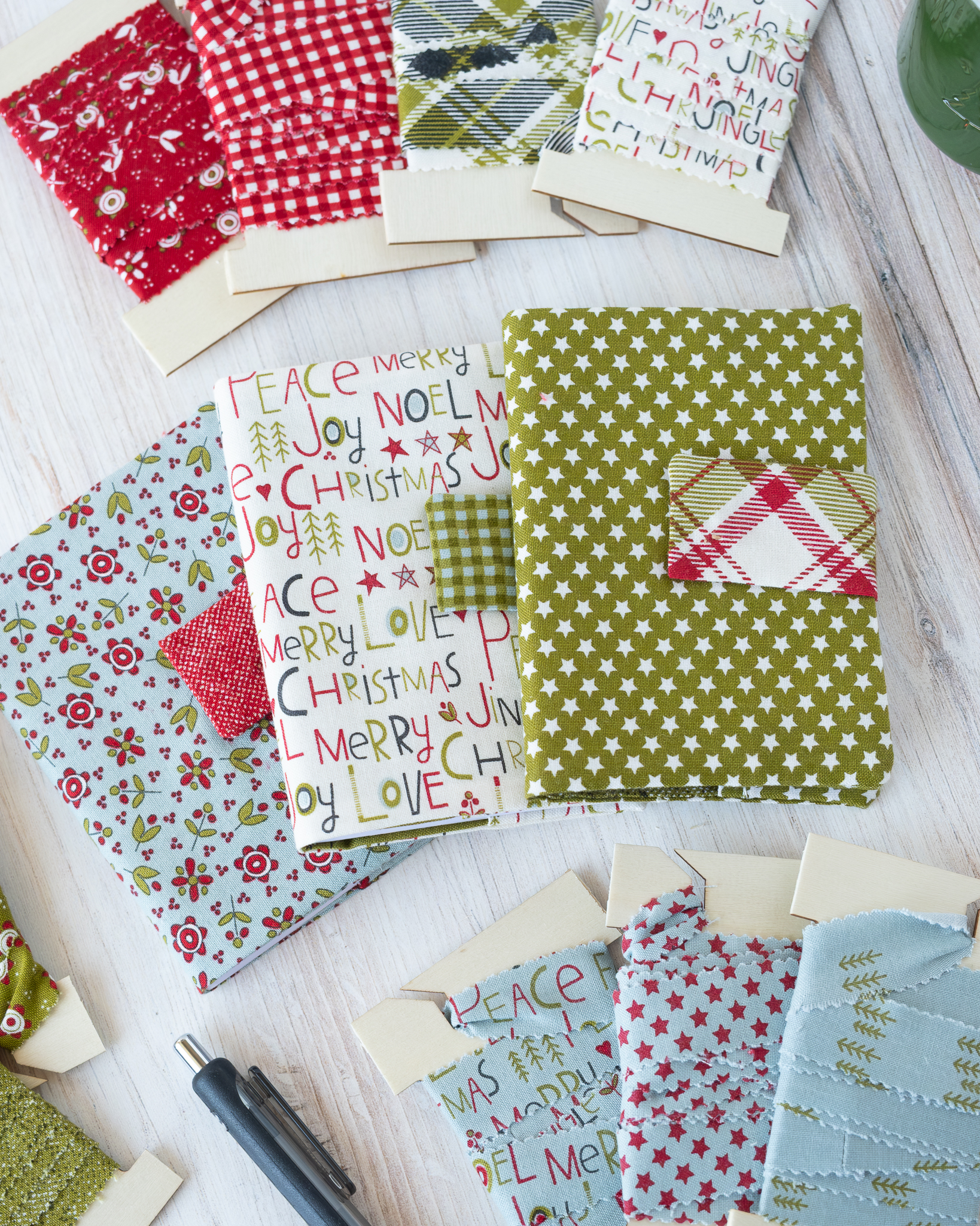 Chilly - Christmas Fat Quarter Bundle