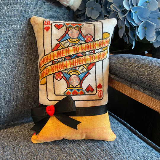 Queen of Hearts - Cross Stitch Pattern
