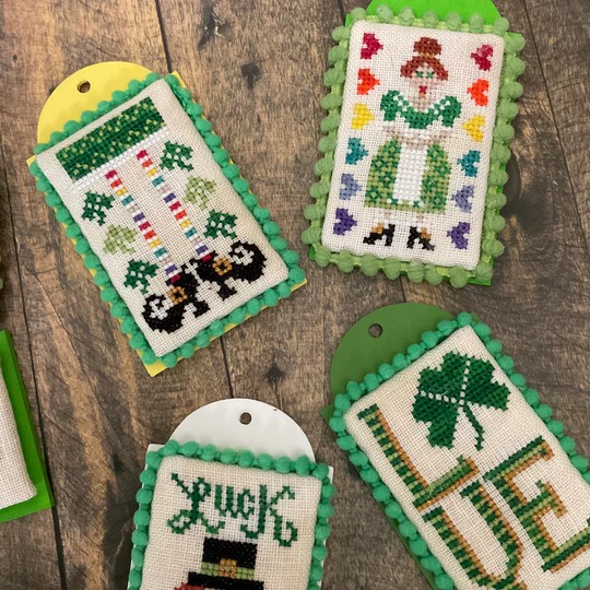 Saint Patrick Tiny Tags - Cross Stitch Pattern