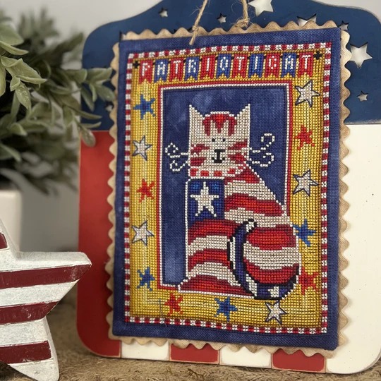 PatriotiCat - Patriotic Cross Stitch Pattern, zoomed in. Select this picture to zoom back out.