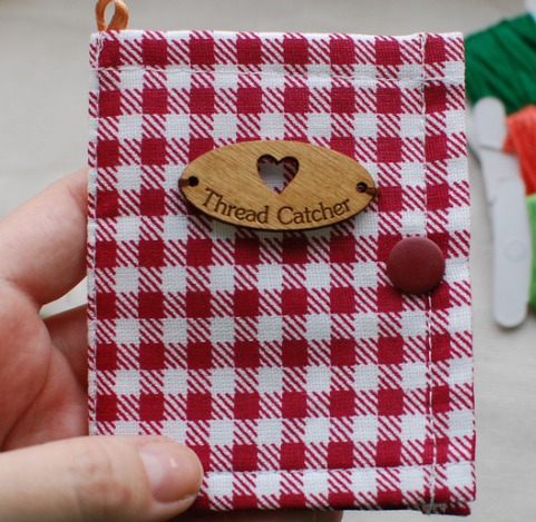 Plaid Fabric Red Thread Catcher