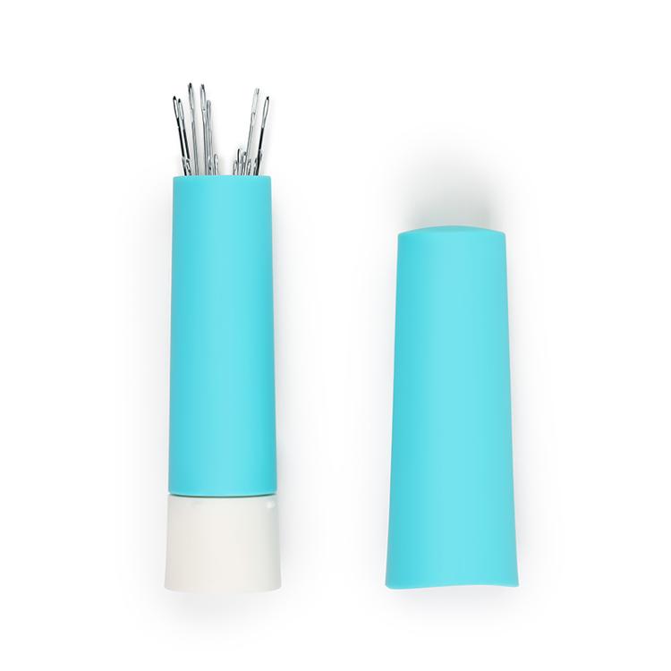 Needle Twister With Needles