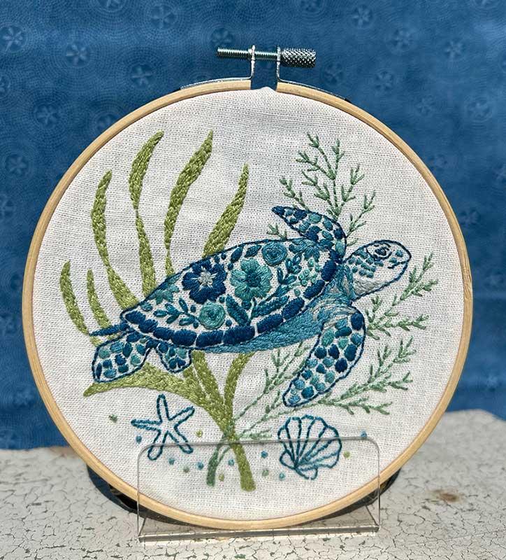 Seaside Turtle - Embroidery Kit, zoomed in. Select this picture to zoom back out.
