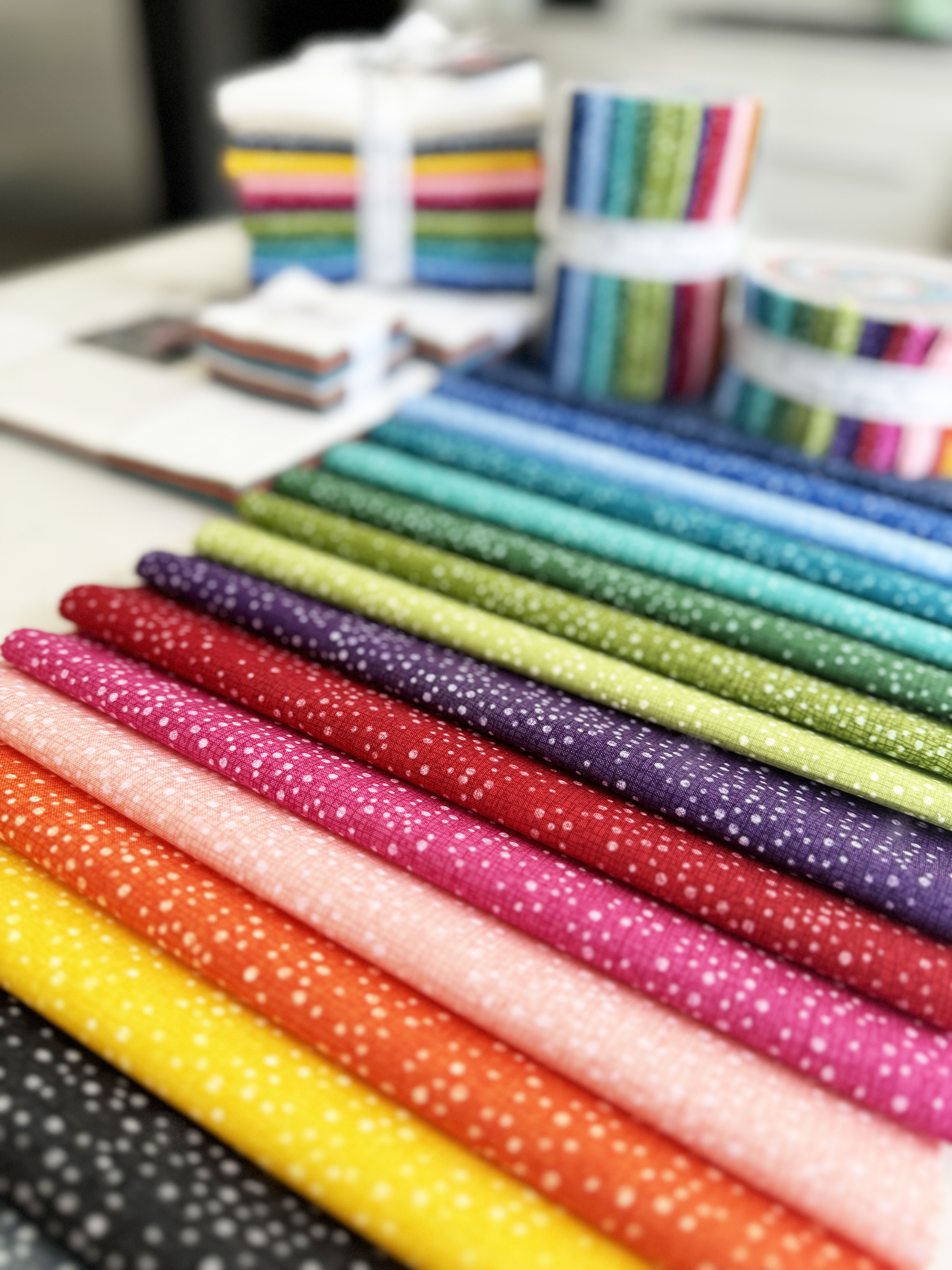 Dotty Thatched Sunshine - Quilt Fabric