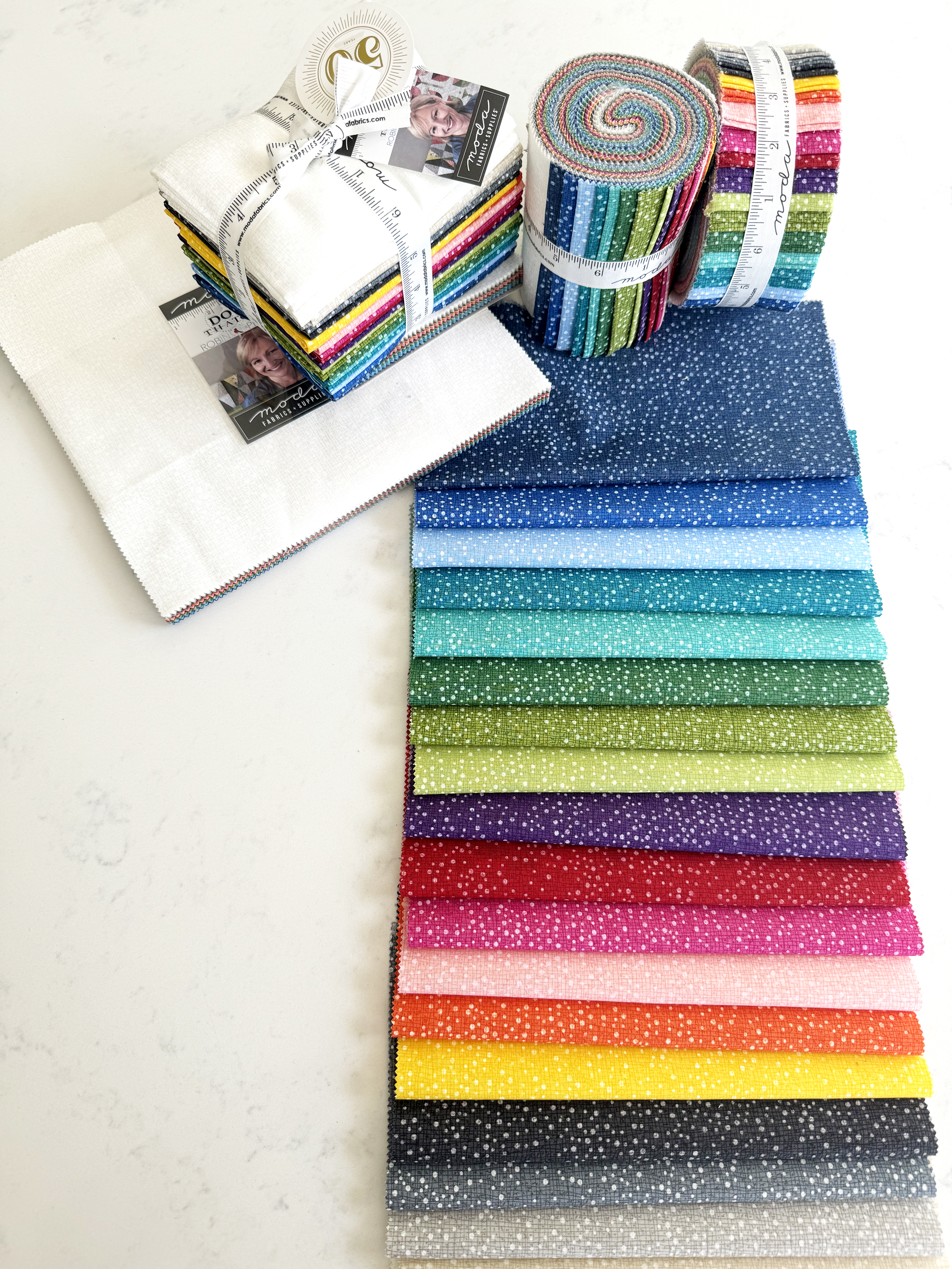 Dotty Thatched Sunshine - Quilt Fabric