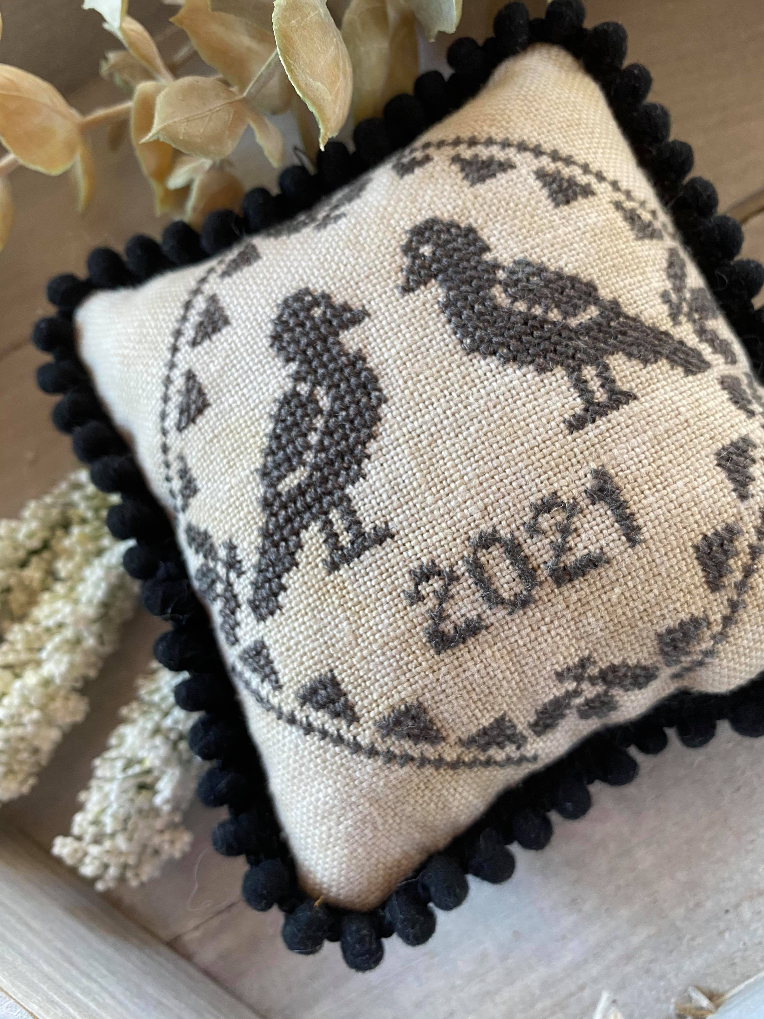 Blackbird Quaker - Cross Stitch Pattern