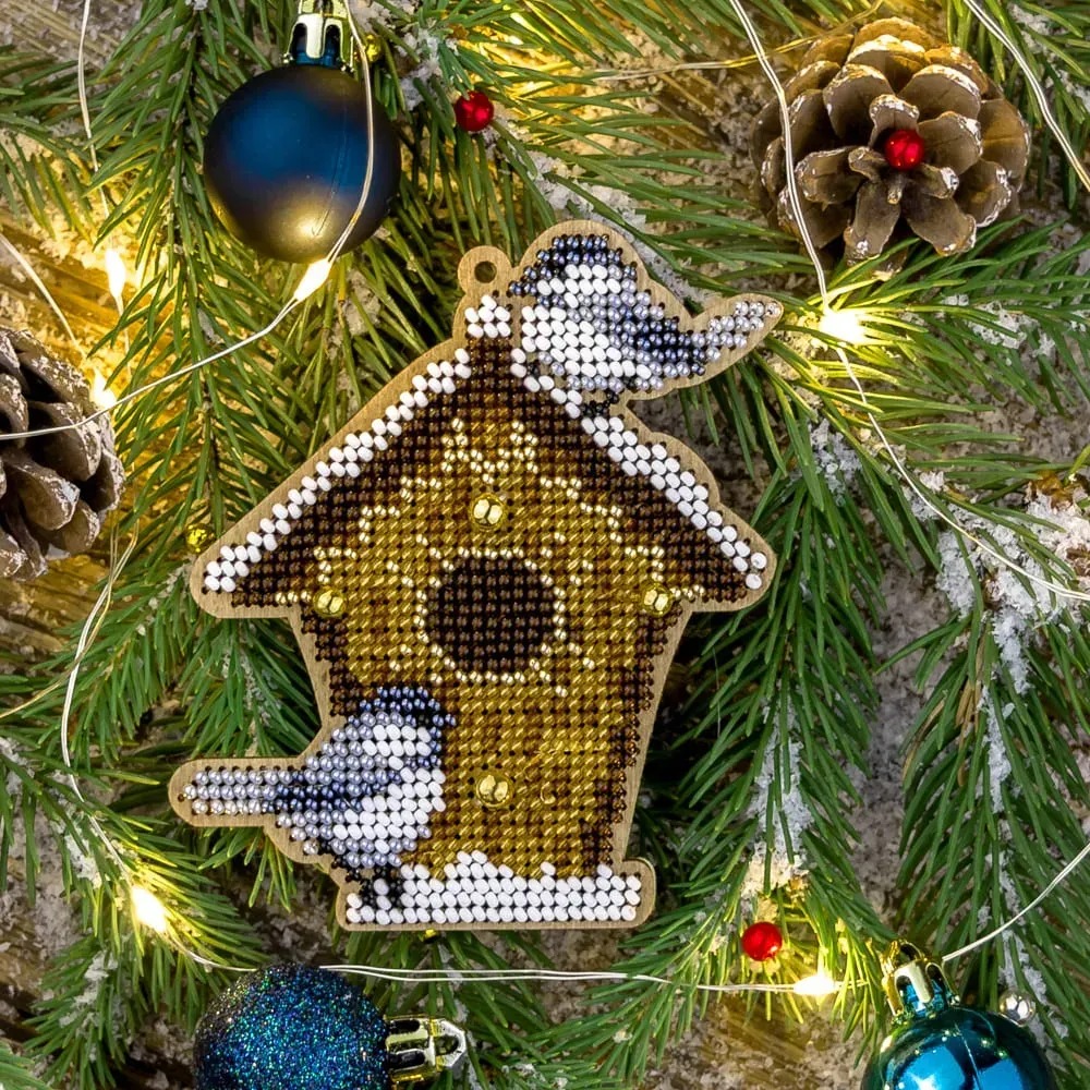 Birdhouse with Birds - Christmas Ornament Wooden Bead Kit, zoomed in. Select this picture to zoom back out.