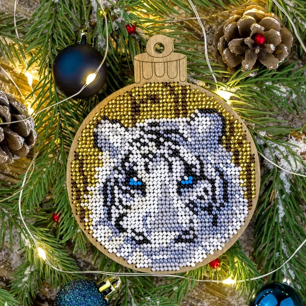 White Tiger - Christmas Ornament Wooden Bead Kit, zoomed in. Select this picture to zoom back out.