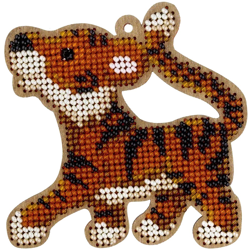 Little Tiger Cub - Christmas Ornament Wooden Bead Kit, different perspective #1, zoomed in. Select this picture to zoom back out.