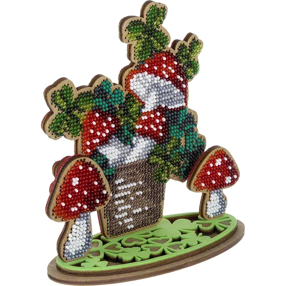 Lucky Amanita - Ornament Wooden Bead Kit, different perspective #1, zoomed in. Select this picture to zoom back out.