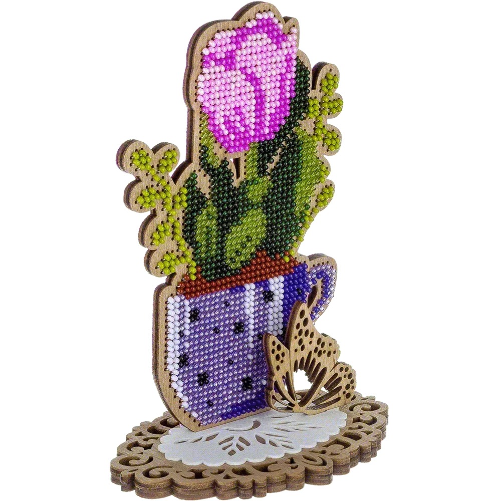 Tulip In A Cup - Ornament Wooden Bead Kit, different perspective #1, zoomed in. Select this picture to zoom back out.