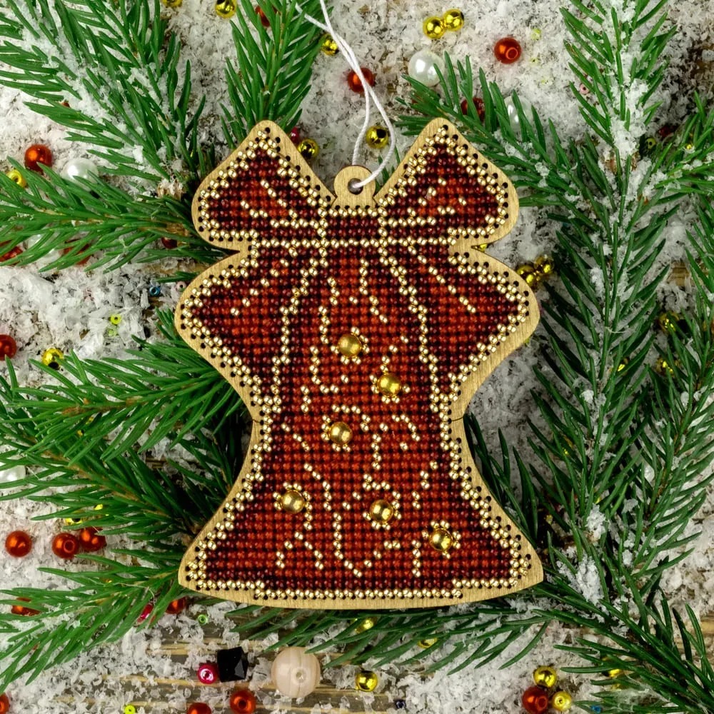 Bell Golden Motif - Christmas Ornament Wooden Bead Kit, zoomed in. Select this picture to zoom back out.