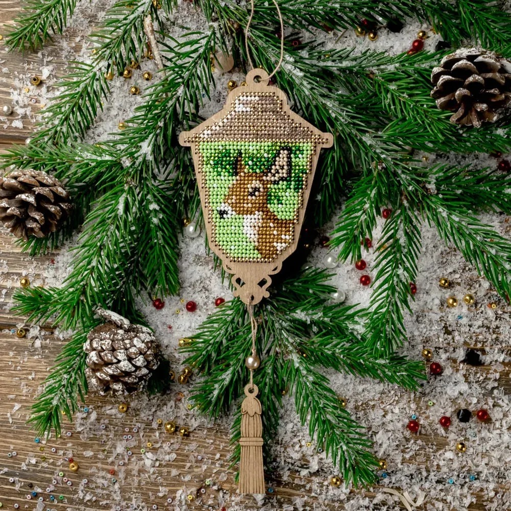 Lantern With Deer - Christmas Ornament Wooden Bead Kit, zoomed in. Select this picture to zoom back out.