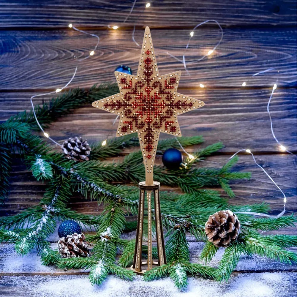 Red Tree Topper - Christmas Ornament Wooden Bead Kit, zoomed in. Select this picture to zoom back out.