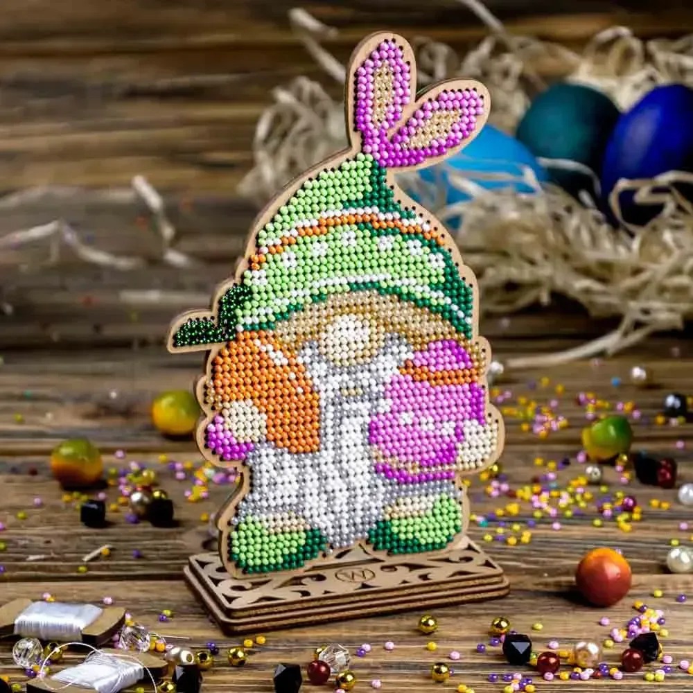 Cheerful Gnome - Easter Ornament Wooden Bead Kit, zoomed in. Select this picture to zoom back out.