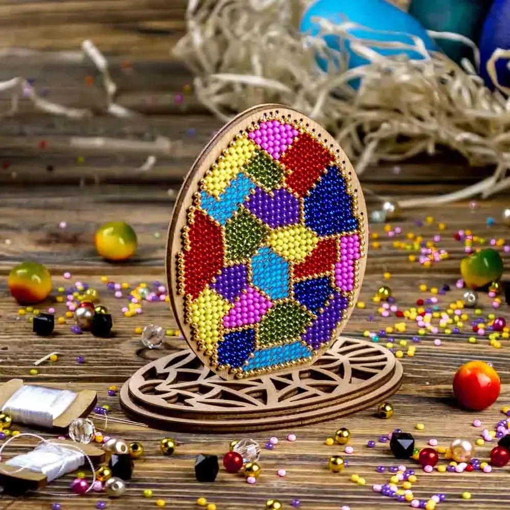 Stained Glass Egg - Easter Ornament Wooden Bead Kit, zoomed in. Select this picture to zoom back out.