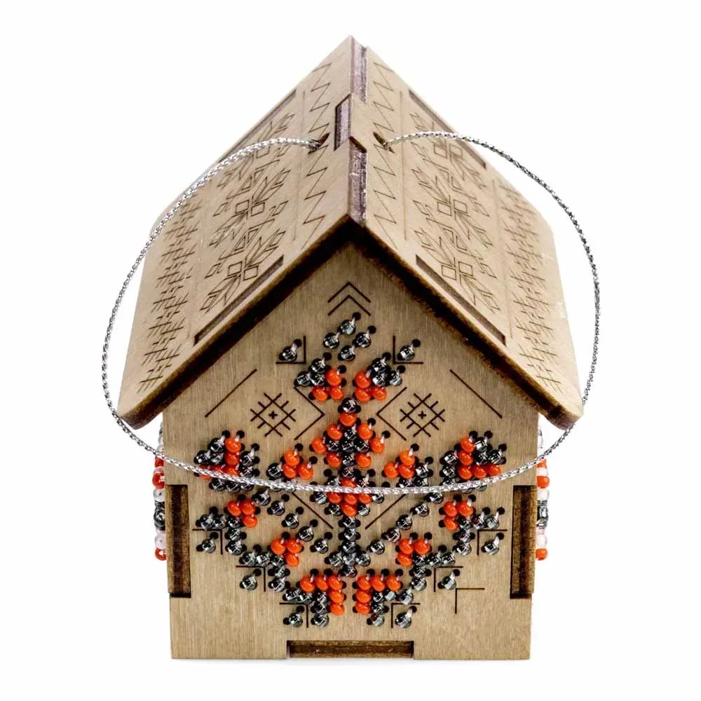 Traditional House - Ornament Wooden Bead Kit, different perspective #1, zoomed in. Select this picture to zoom back out.