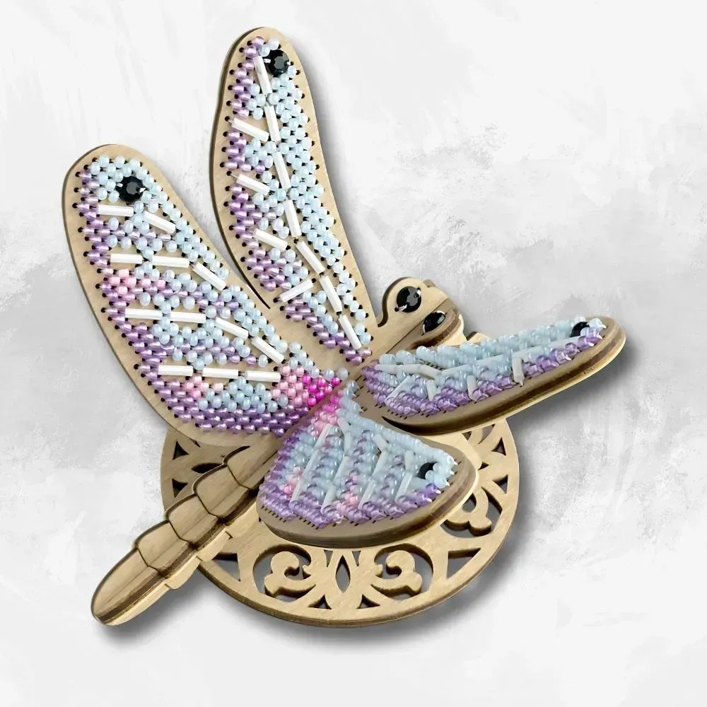 Dragonfly - Wooden Bead Kit, zoomed in. Select this picture to zoom back out.