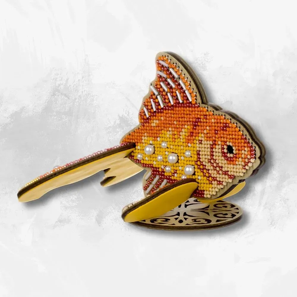 Goldfish - Double-Sided Wooden Bead Kit, zoomed in. Select this picture to zoom back out.