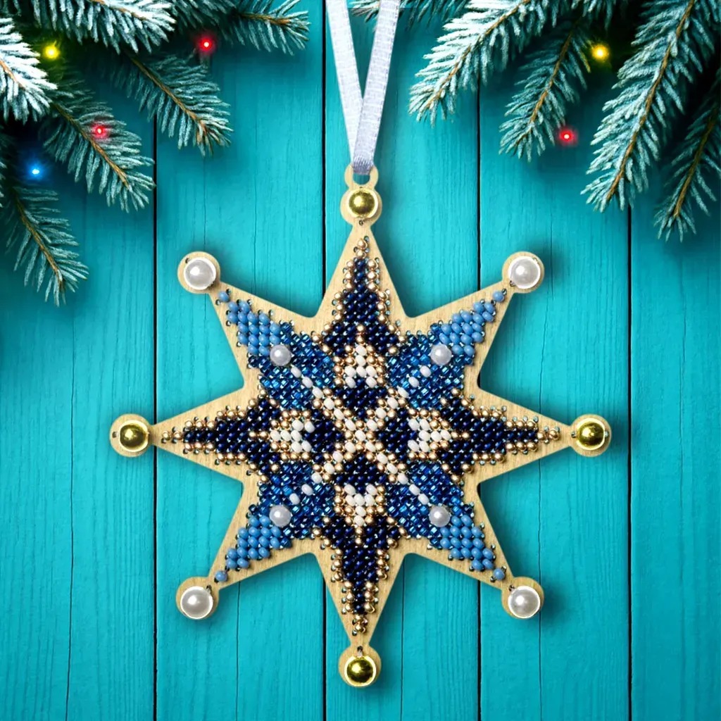 Heavenly Harmony - Christmas Ornament Wooden Bead Kit, zoomed in. Select this picture to zoom back out.