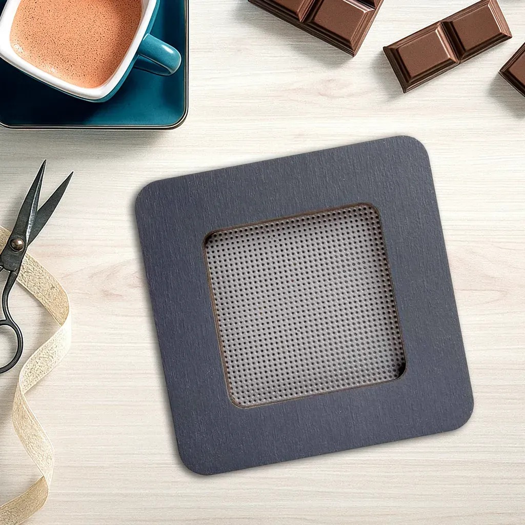 Magnetic Embroidery Frame Grey - 3.9 x 3.9, zoomed in. Select this picture to zoom back out.