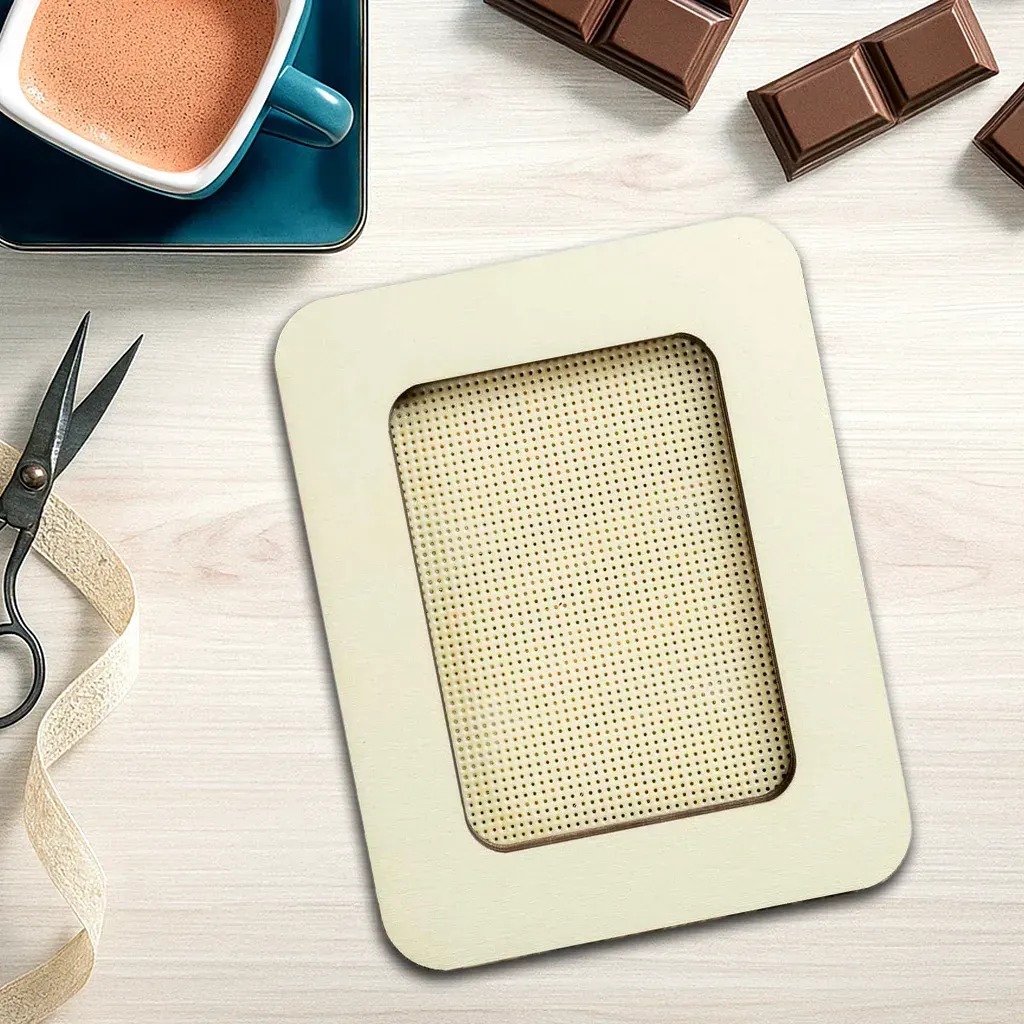 Magnetic Frame Solid Cream - 4.1 x 5.1 - Fits Mini Mill Hill, zoomed in. Select this picture to zoom back out.