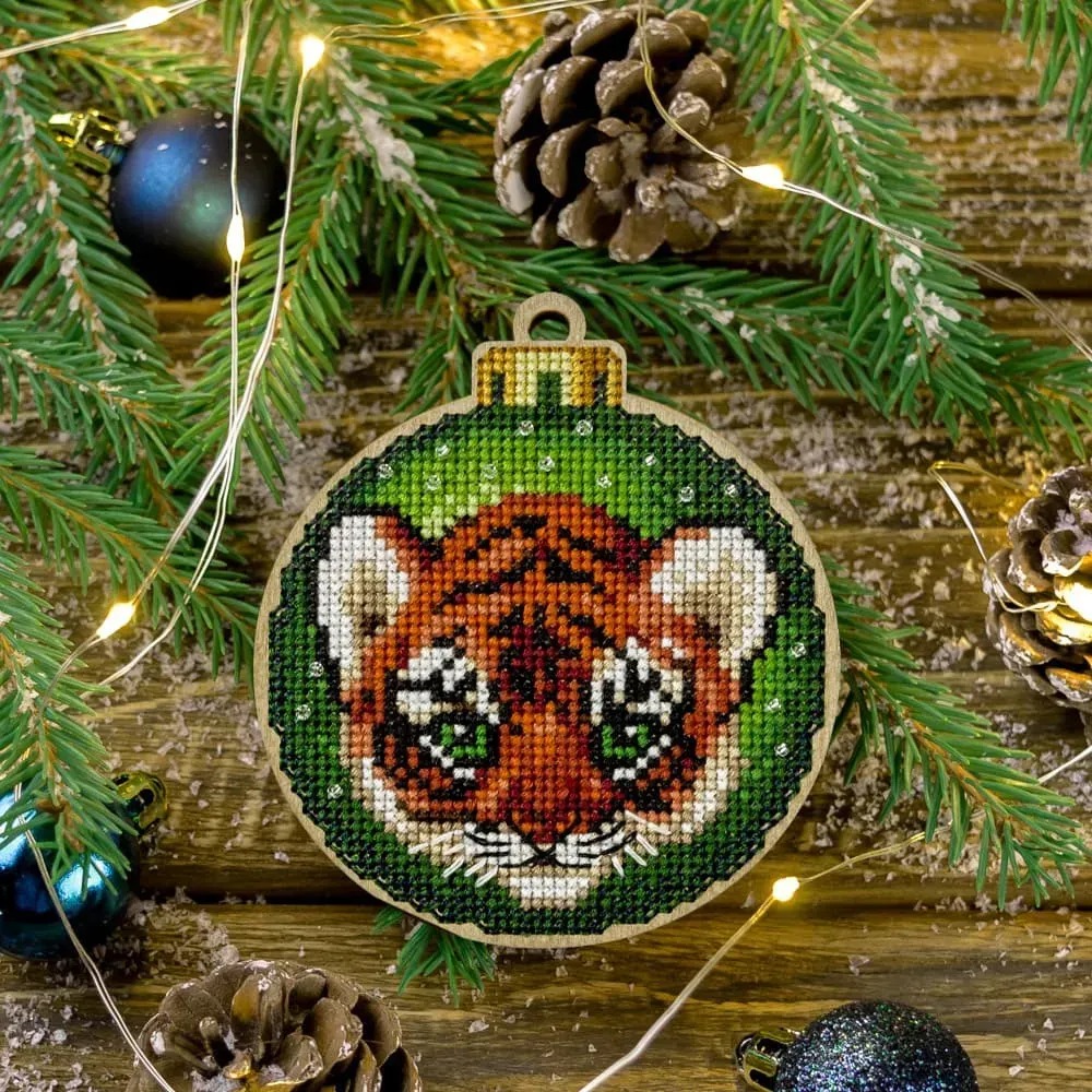 Tiger Cub Christmas Ornament - Cross Stitch Kit, zoomed in. Select this picture to zoom back out.