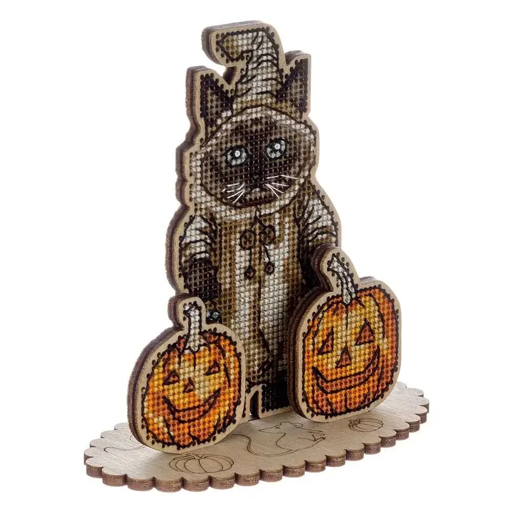 Halloween Siamese Cat - Cross Stitch Kit, different perspective #1, zoomed in. Select this picture to zoom back out.