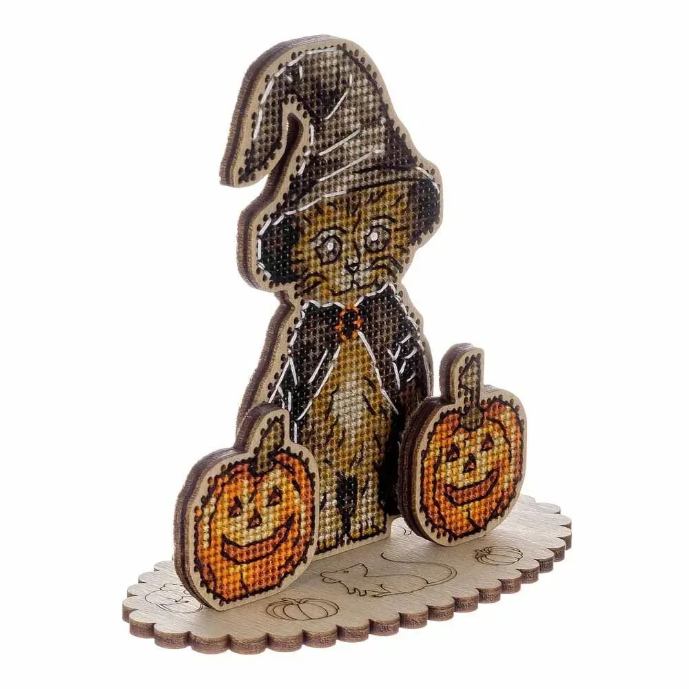 Halloween Ginger Cat - Cross Stitch Kit, different perspective #1, zoomed in. Select this picture to zoom back out.