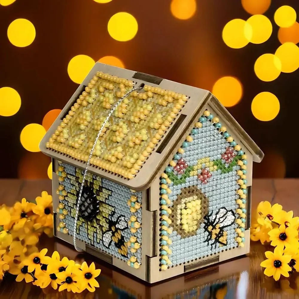 Spring House 3D - Cross Stitch Kit, zoomed in. Select this picture to zoom back out.