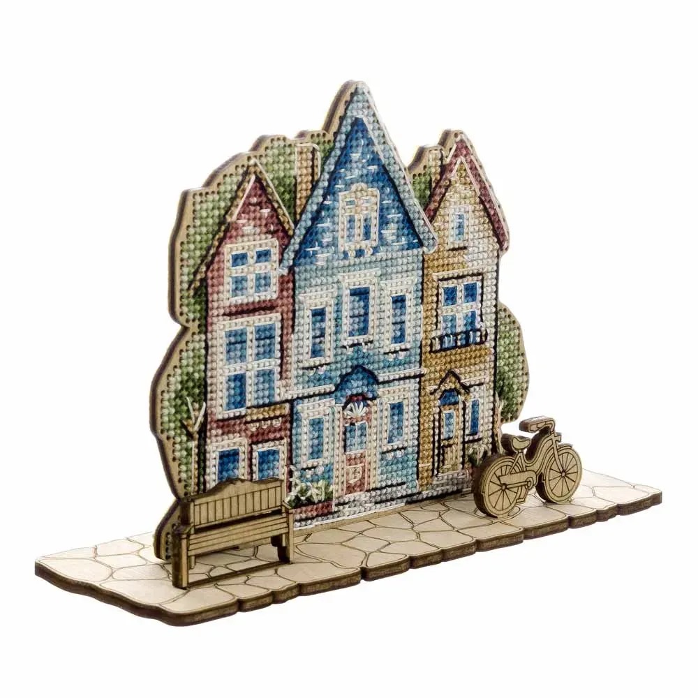Way Home - Cross Stitch Kit, different perspective #1, zoomed in. Select this picture to zoom back out.