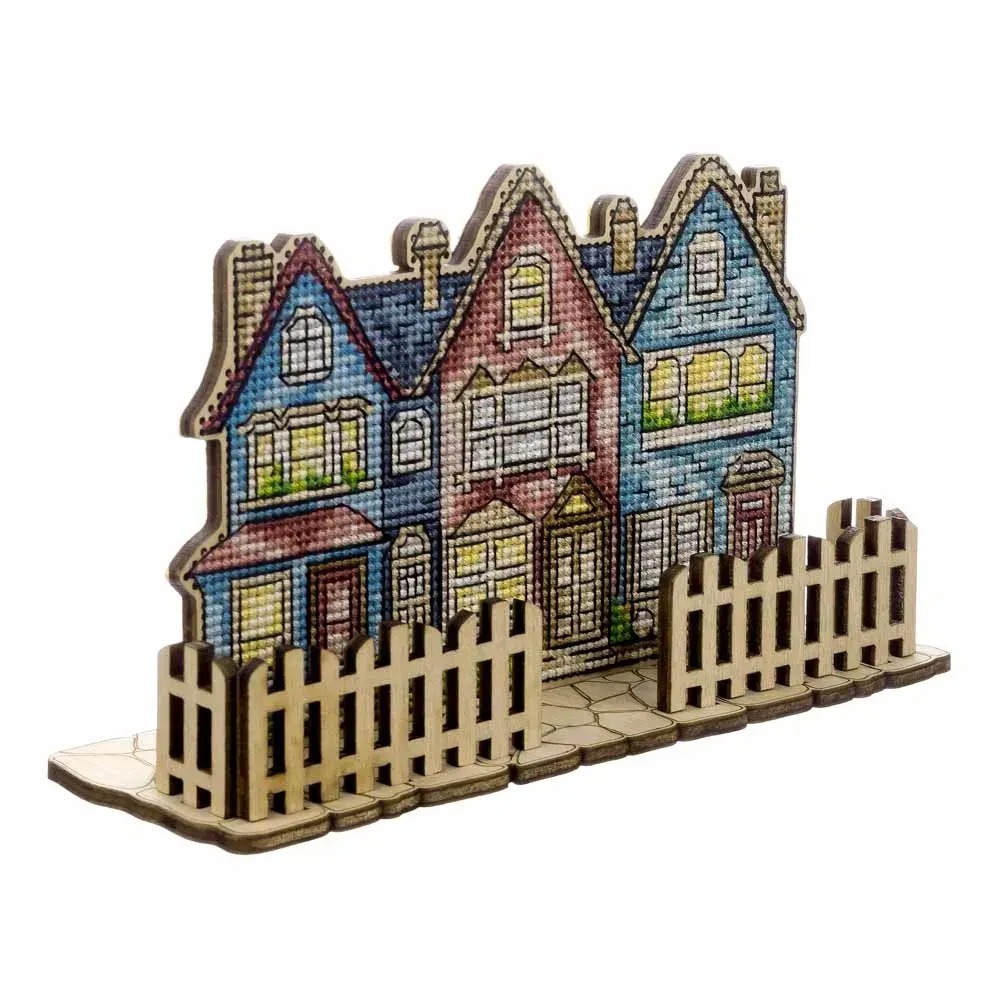 City Walk - Cross Stitch Kit, different perspective #1, zoomed in. Select this picture to zoom back out.