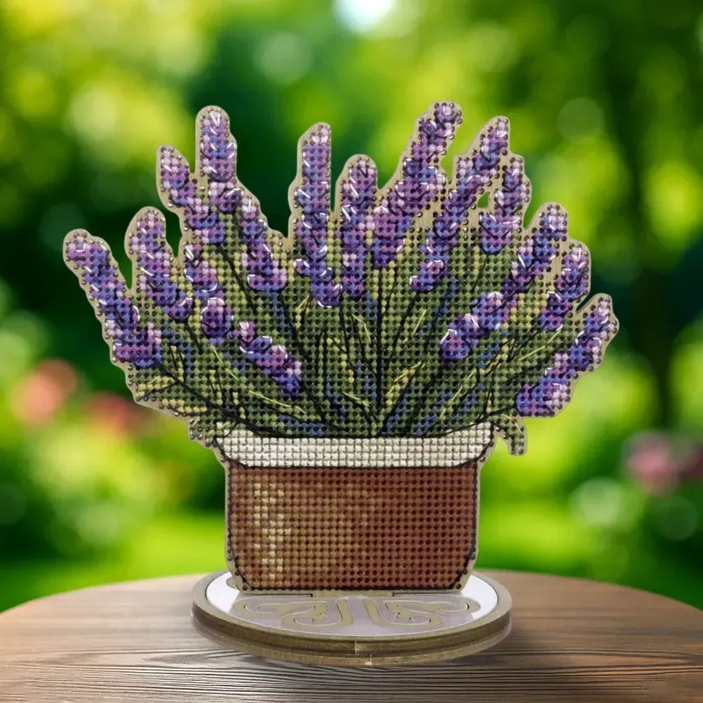 Lavender - Cross Stitch Kit, zoomed in. Select this picture to zoom back out.