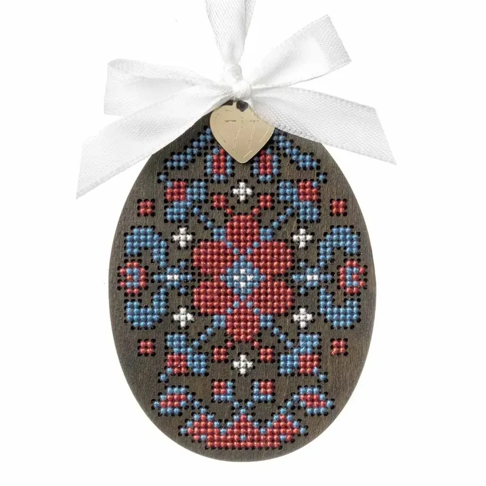 Easter Egg - 088 - Cross Stitch Kit, different perspective #1, zoomed in. Select this picture to zoom back out.