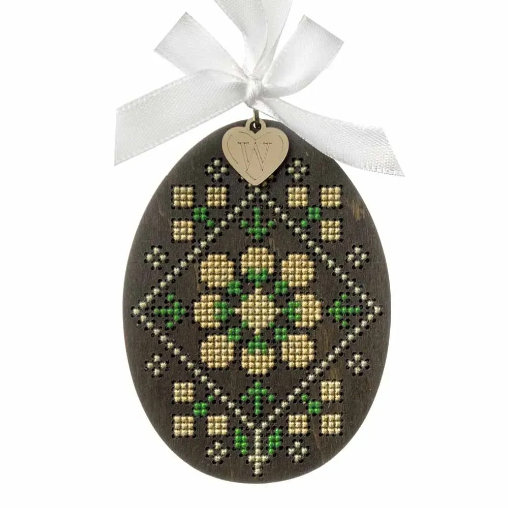 Easter Egg - 108 - Cross Stitch Kit, different perspective #1, zoomed in. Select this picture to zoom back out.