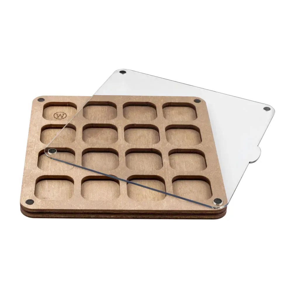Square Bead Organizer Box With Clear Lid, different perspective #1, zoomed in. Select this picture to zoom back out.