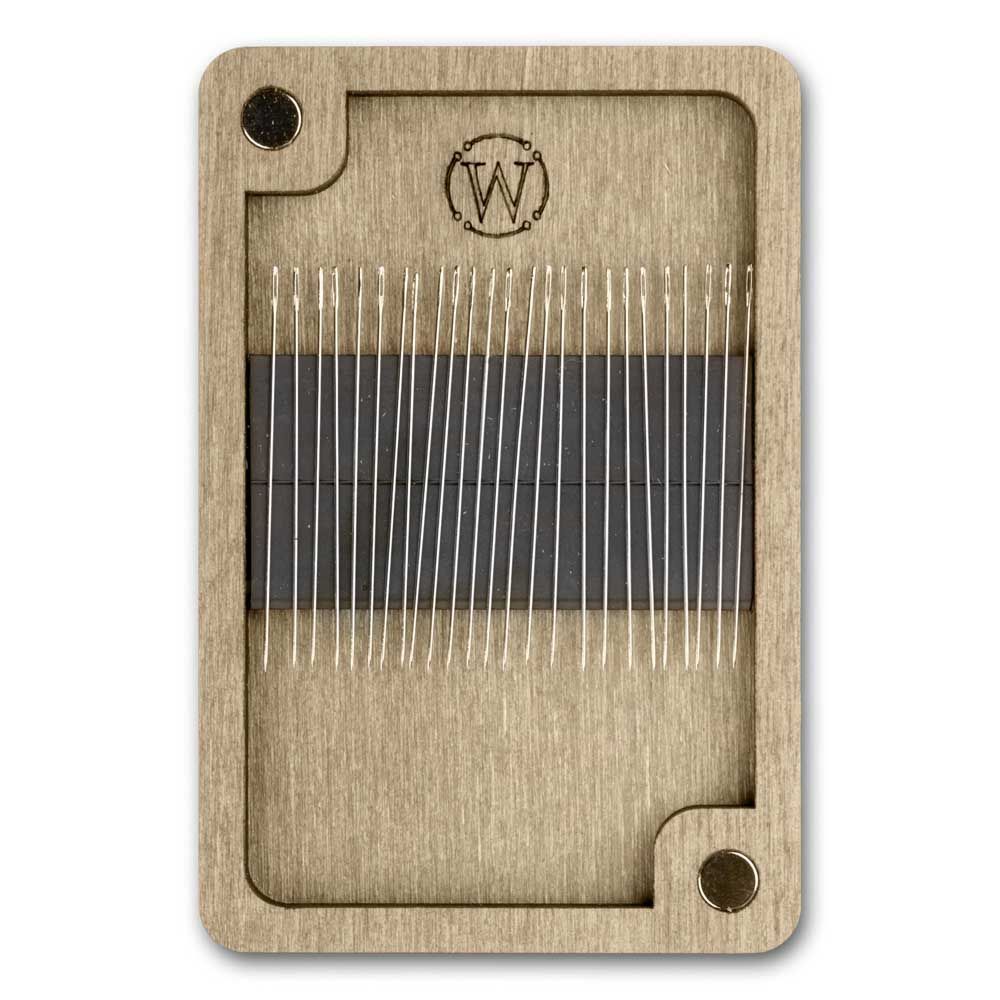 Geometric - Magnetic Rectangular Needle Case , different perspective #3, zoomed in. Select this picture to zoom back out.