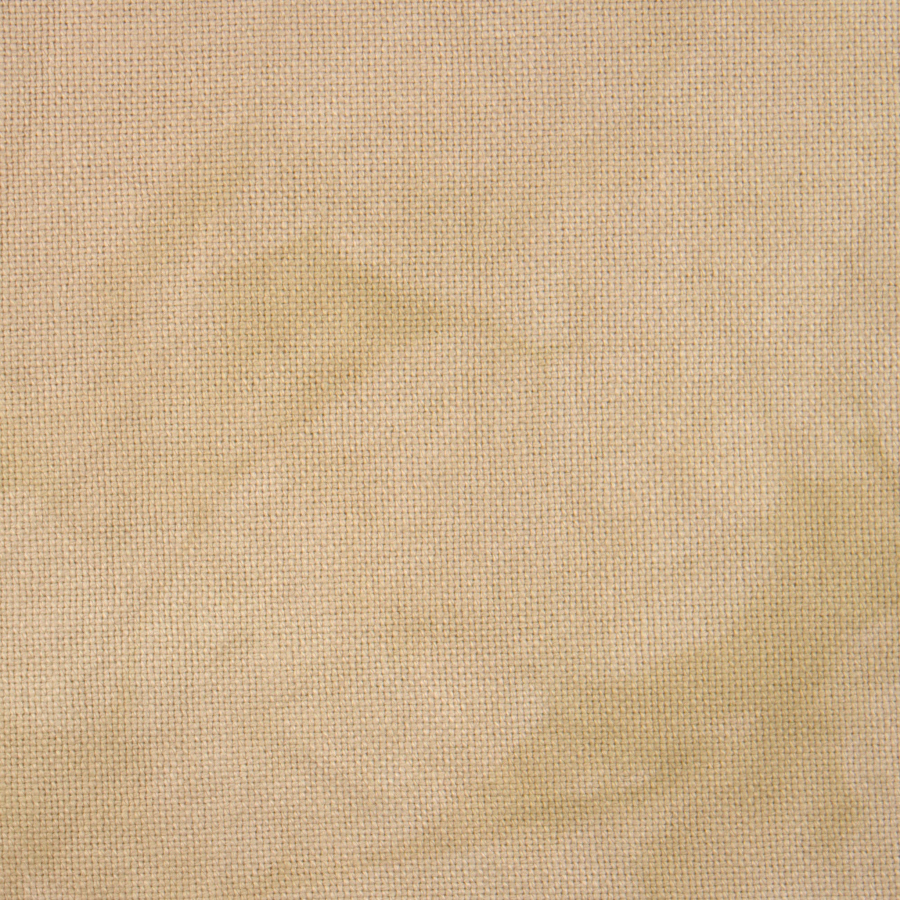 32 Count Eggshell Lugana 25x36