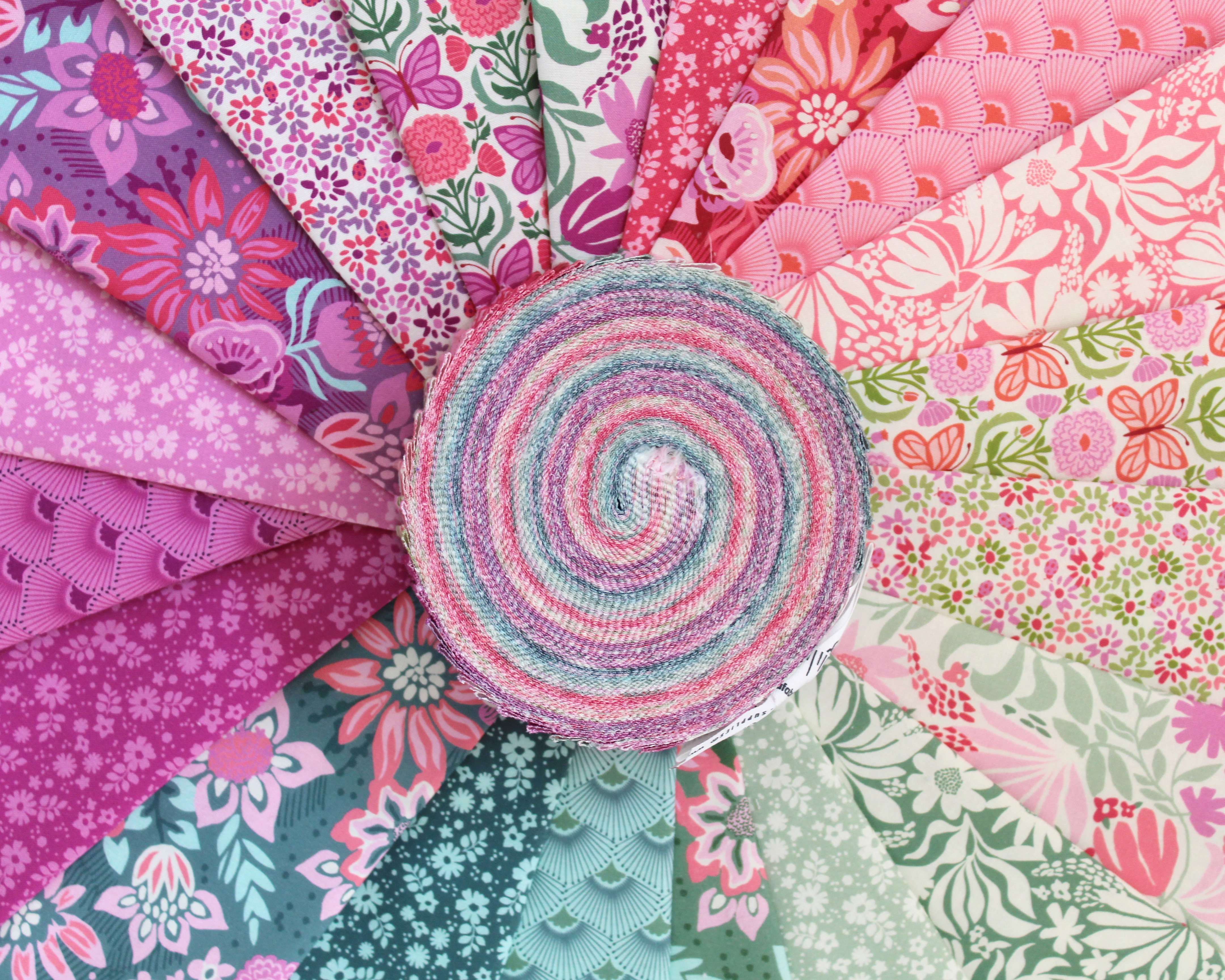 Floriori - Layer Cake, different perspective #2, zoomed in. Select this picture to zoom back out.