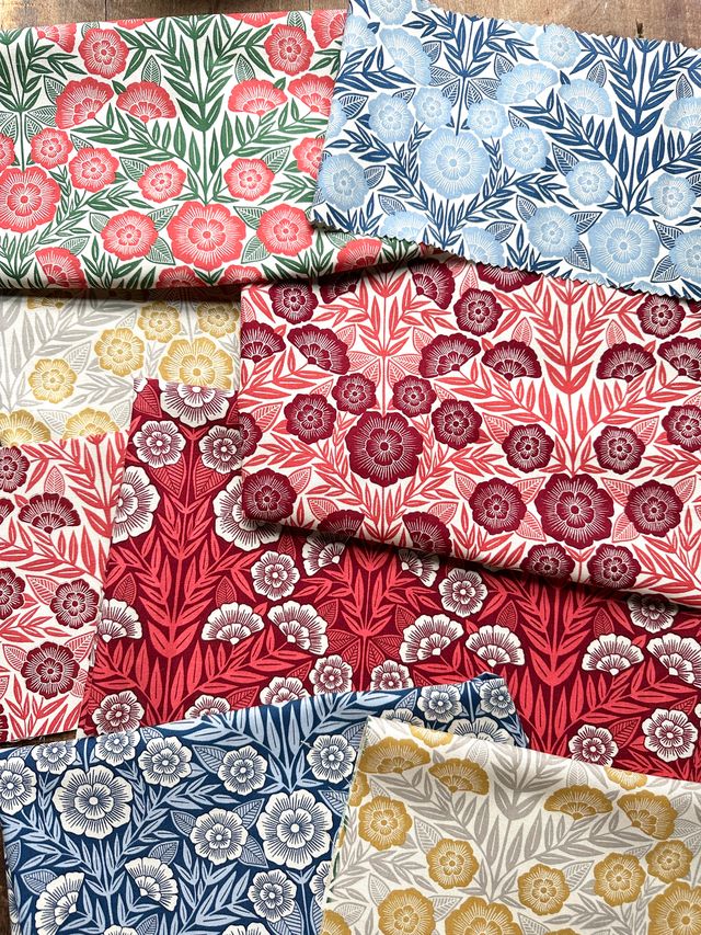 Flower Press Gold - Quilt Fabric
