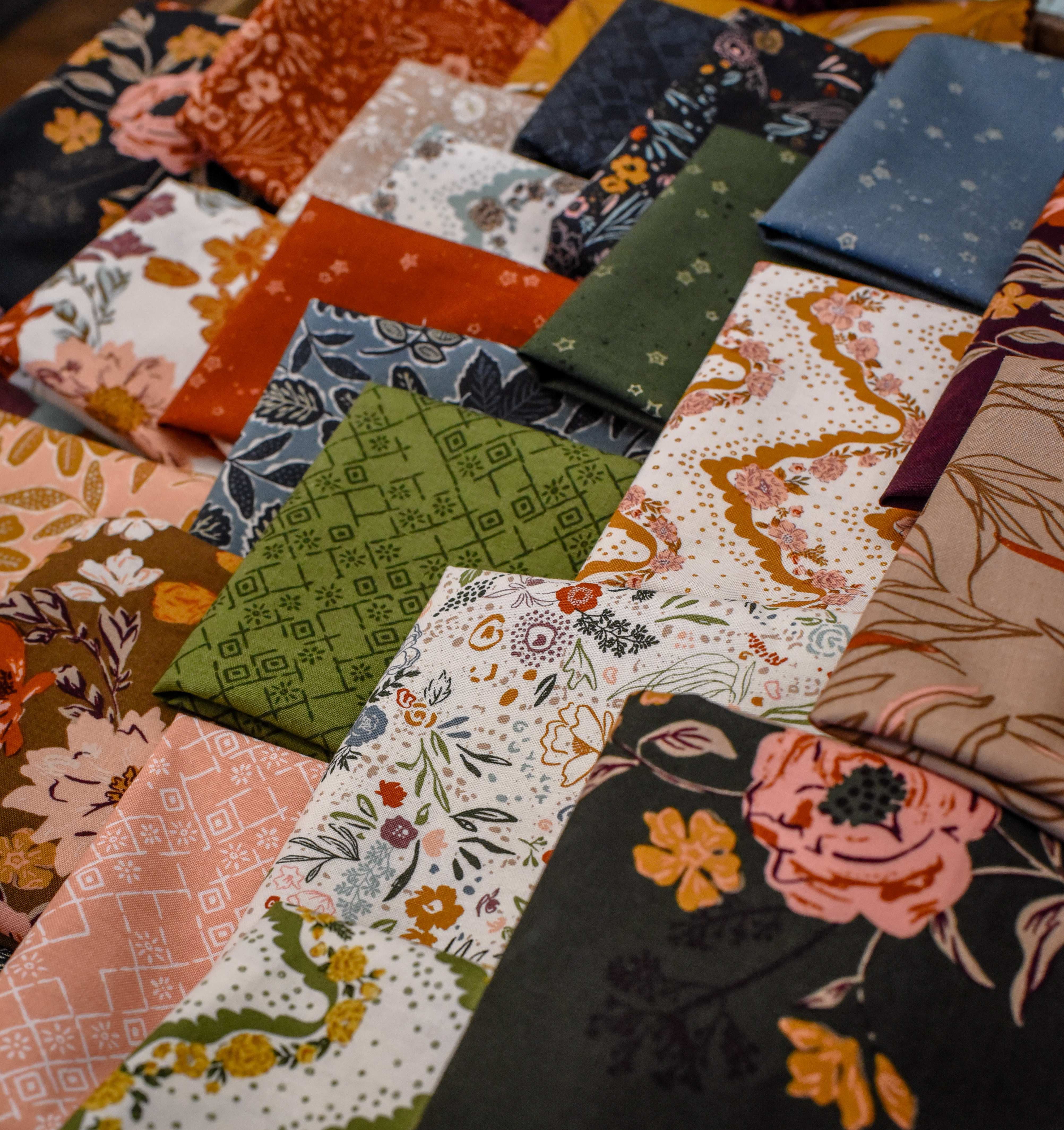Foraged Found Blooms Cocoa - Quilt Fabric