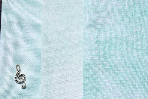 32 Count Diminuendo Linen 17x25