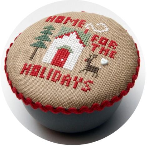 Pocket Round Holiday Home - Cross Stitch Pattern