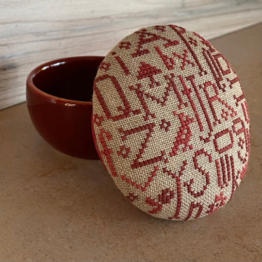 Round Red Sampler - Cross Stitch Pattern