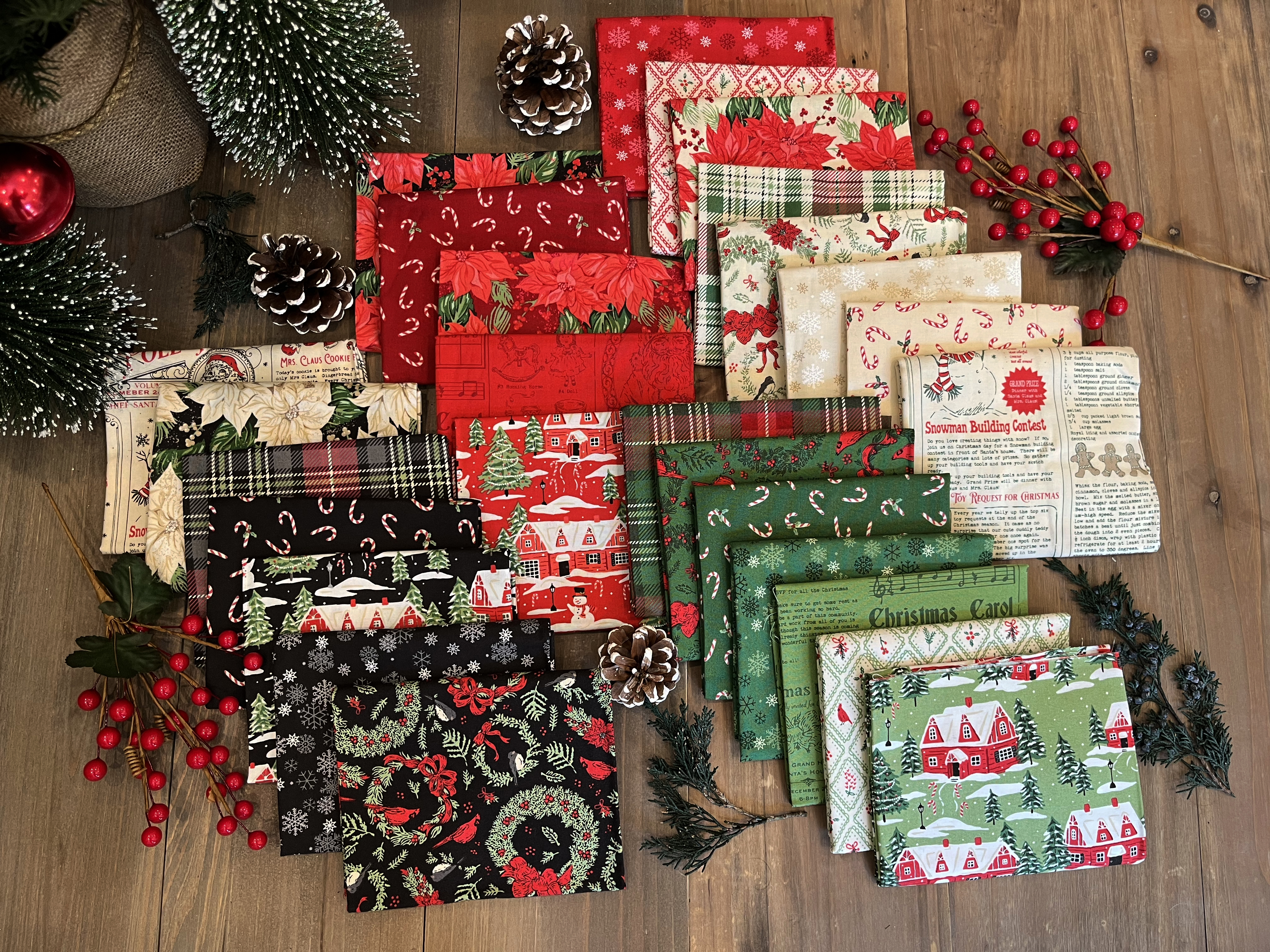 Holiday Cheer Candy Canes Evergreen - Quilt Fabric