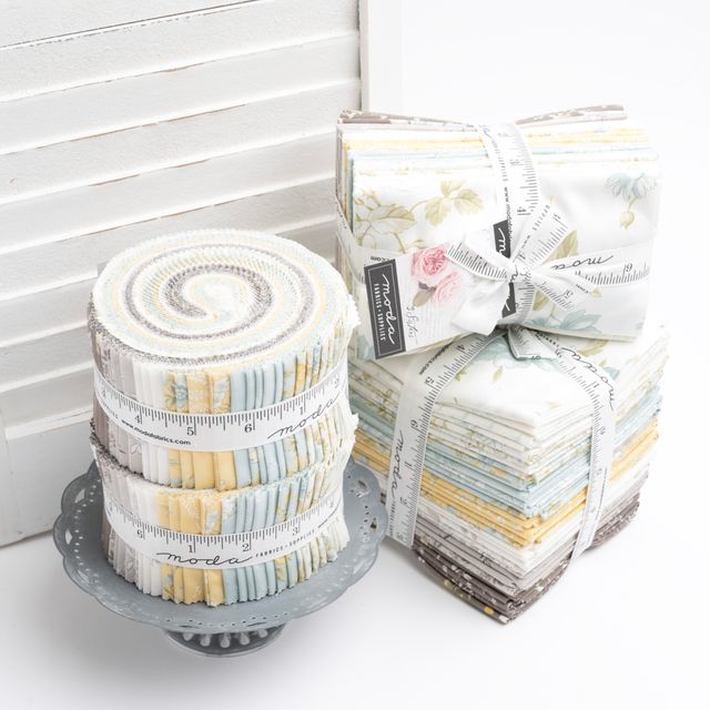 Honeybloom Milk - Quilt Fabric