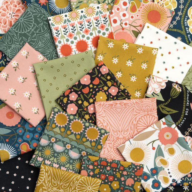 Imaginary Flowers Blossom - Quilt Fabric