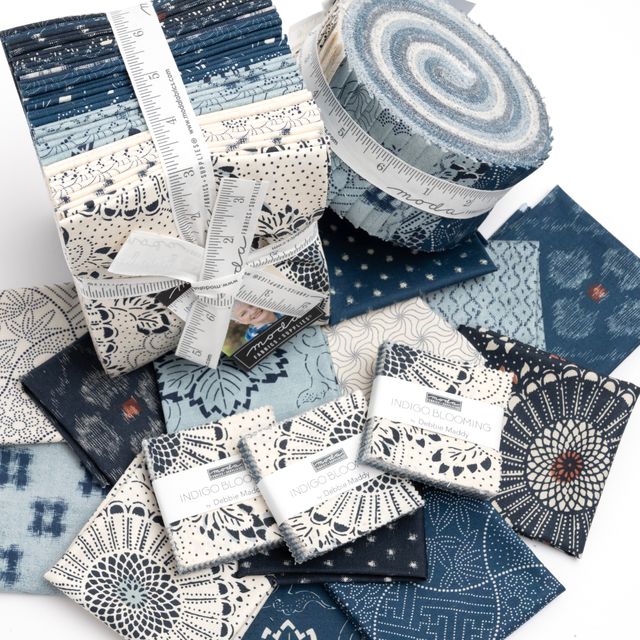 Indigo Blooming Sand Midnight - Quilt Fabric