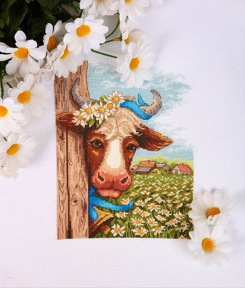 Daisy - Cross Stitch Kit