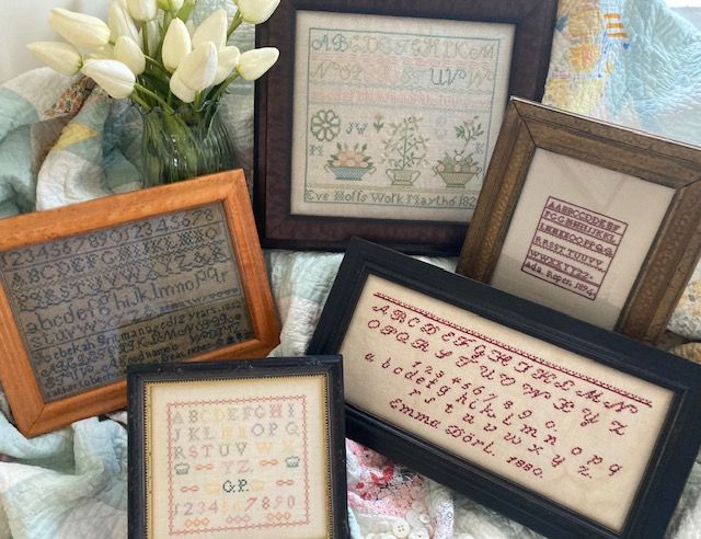 A Collection of Petite Samplers - Cross Stitch Pattern
